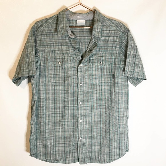 Columbia Other - Columbia regular fit pearl snap medium